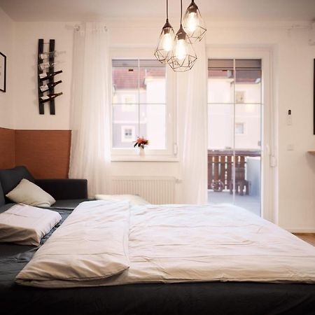 Ausg'Steckt - Wine Flat Modling - Great Location Appartamento Esterno foto
